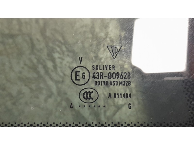 Recambio de luna custodia trasera derecha para porsche 911 (typ 991) carrera 4s referencia OEM IAM 99154311203  