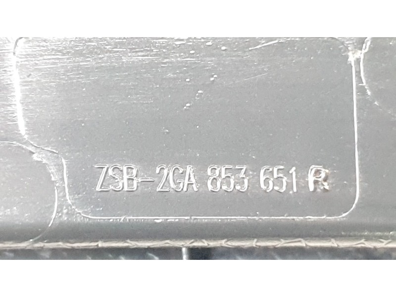 Recambio de rejilla delantera para volkswagen t-roc (a11, d11) 2.0 tdi referencia OEM IAM 2GA853651R  