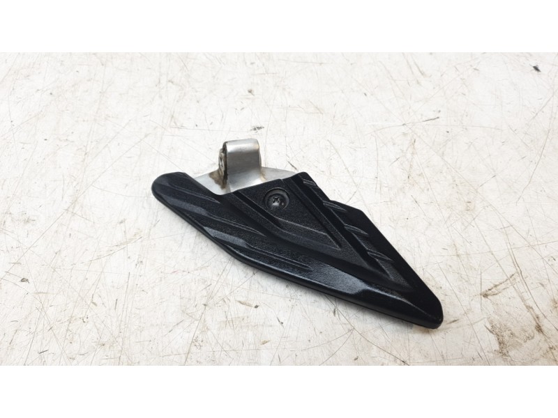 Recambio de estribera izquierda para honda pcx 125 referencia OEM IAM 50741K1ZJ10ZA  
