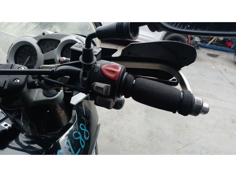 Recambio de piña luces derecha para bmw f ( - 800cc) f 650 gs (r13) referencia OEM IAM   