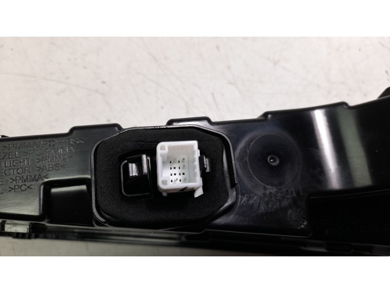 Recambio de piloto trasero izquierdo interior para renault rafale rafale referencia OEM IAM 265550354R  