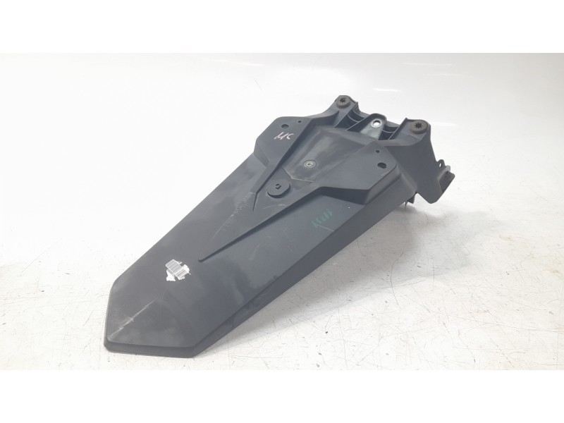 Recambio de portamatriculas para honda pcx 125 referencia OEM IAM 80101K1YD10  