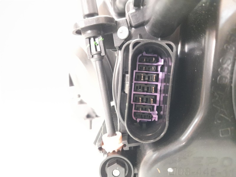 Recambio de faro derecho para audi a3 (8p) referencia OEM IAM 8P0941030BM 10102250003 11122404 , 2020054