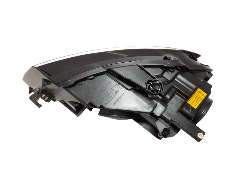 Recambio de faro derecho para audi a3 (8p) referencia OEM IAM 8P0941030BM 10102250003 11122404 , 2020054