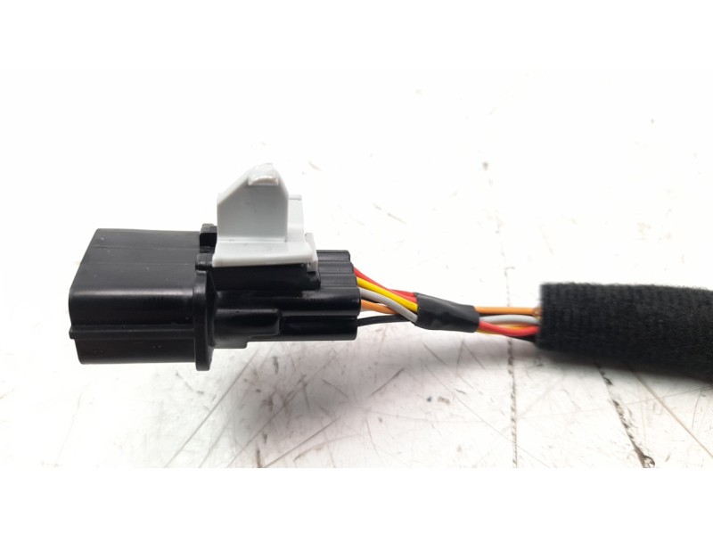 Recambio de modulo electronico para hyundai tucson 1.6 crdi cat referencia OEM IAM 95766D7000  