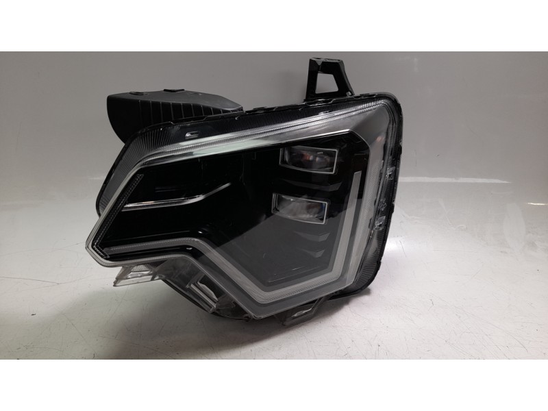 Recambio de faro izquierdo para kia niro ii (sg2) 1.6 gdi hybrid referencia OEM IAM 92101AT  
