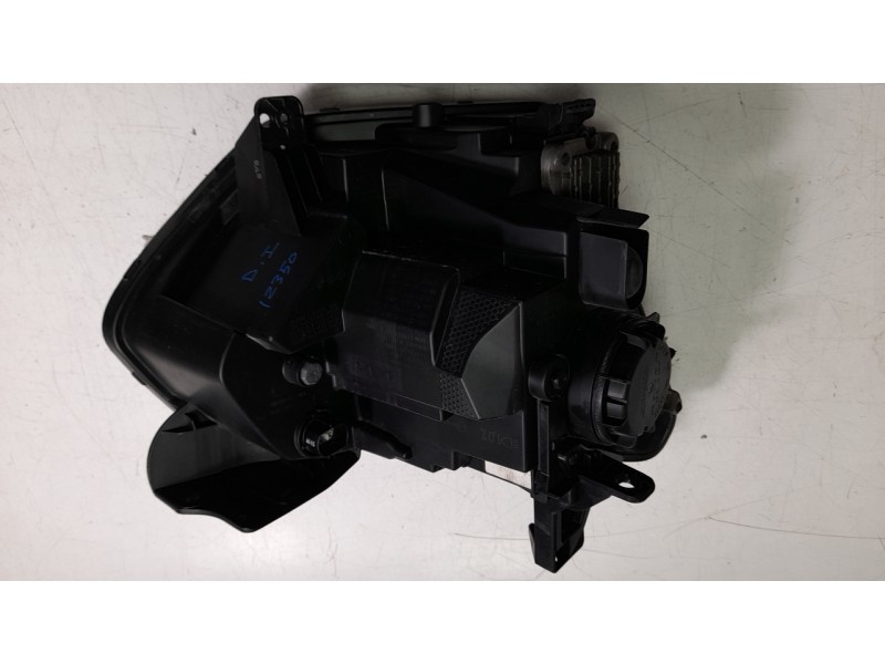 Recambio de faro izquierdo para kia niro ii (sg2) 1.6 gdi hybrid referencia OEM IAM 92101AT  