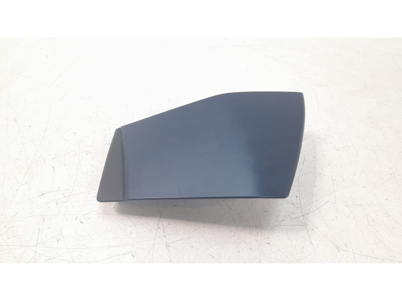 Recambio de moldura para honda pcx 125 referencia OEM IAM 81141K1ZJ10YF  