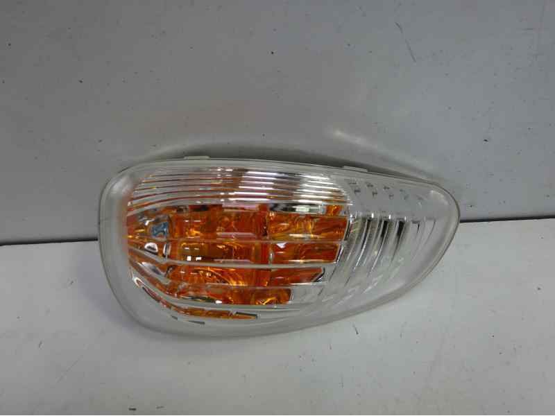 Recambio de piloto lateral derecho para renault master kombi referencia OEM IAM 261609635R 103F19920342 OP9547417