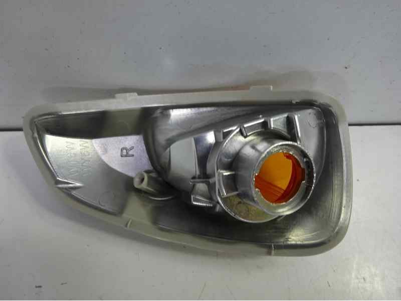 Recambio de piloto lateral derecho para renault master kombi referencia OEM IAM 261609635R 103F19920342 OP9547417