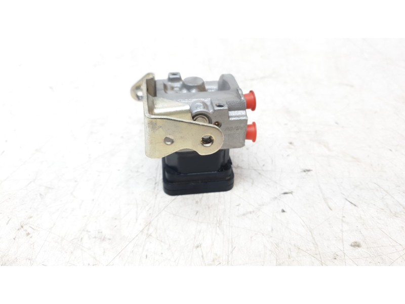 Recambio de abs para honda pcx 125 referencia OEM IAM 57110K1ZJ11  
