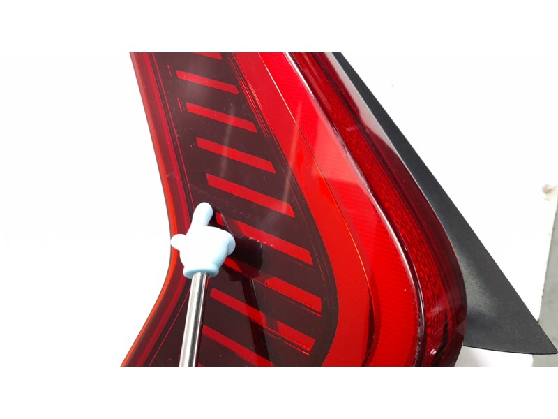 Recambio de piloto trasero izquierdo para kia niro ii (sg2) 1.6 gdi hybrid referencia OEM IAM 92401AT000  