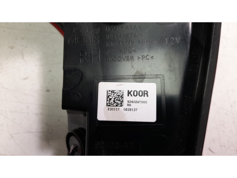 Recambio de piloto trasero derecho para kia niro ii (sg2) 1.6 gdi hybrid referencia OEM IAM 92402AT000  