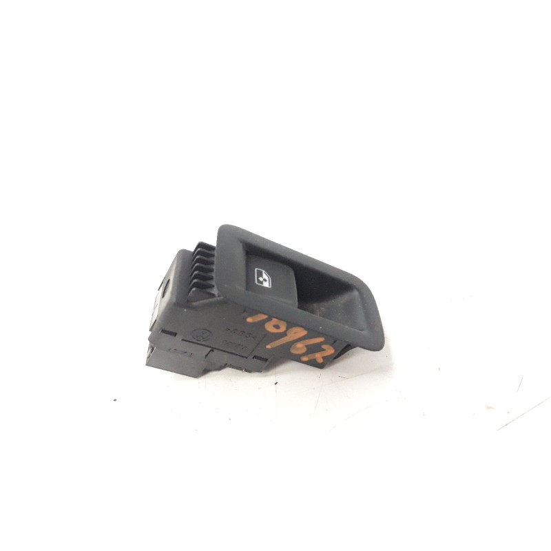 Recambio de mando elevalunas trasero izquierdo para volkswagen golf vii lim. (bq1) 1.6 tdi referencia OEM IAM 5G0959855M  EWSVW1