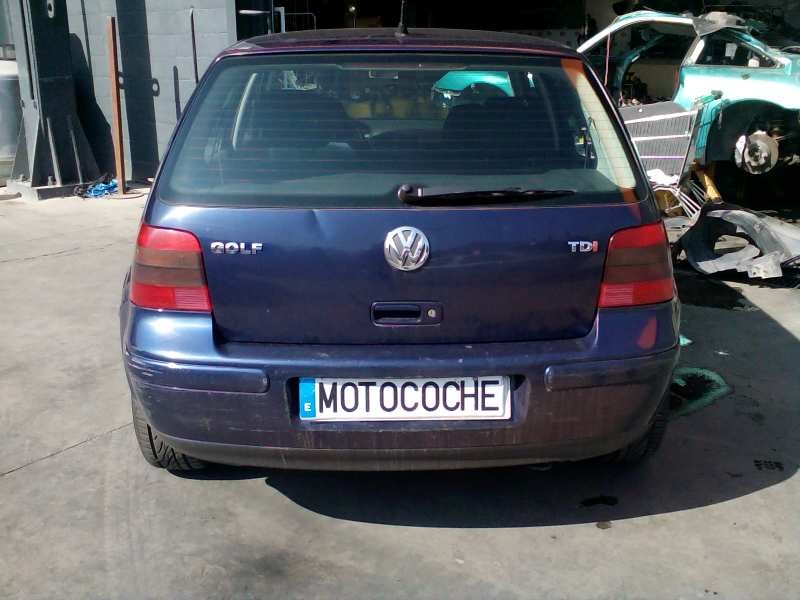 volkswagen golf iv berlina (1j1) del año 2001