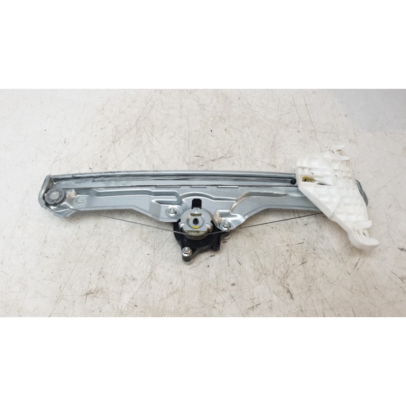 Recambio de elevalunas delantero derecho para kia sportage v (nq5) 1.6 t-gdi hybrid referencia OEM IAM 82481DW010  