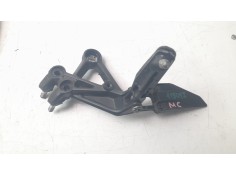 Recambio de estribo lateral para ktm 125 duke 125 duke referencia OEM IAM 93003151033  