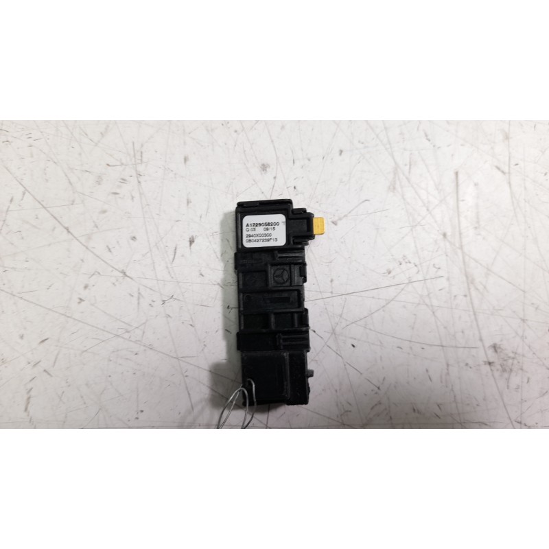 Recambio de interruptor para mercedes-benz clase gl (x166) gl 350 bluetec 4matic (166.824) referencia OEM IAM A1729058200  
