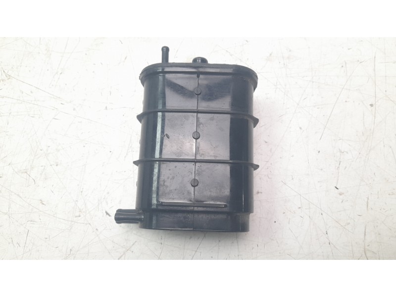 Recambio de filtro carbono activo para ktm 125 duke 125 duke referencia OEM IAM 93015001000  