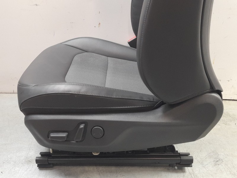 Recambio de juego asientos completo para kia niro ii (sg2) 1.6 gdi hybrid referencia OEM IAM   