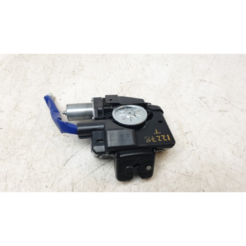 Recambio de cerradura maletero / porton para toyota rav 4 v (_a5_, _h5_) 2.5 hybrid awd (axap54) referencia OEM IAM 6935042101  
