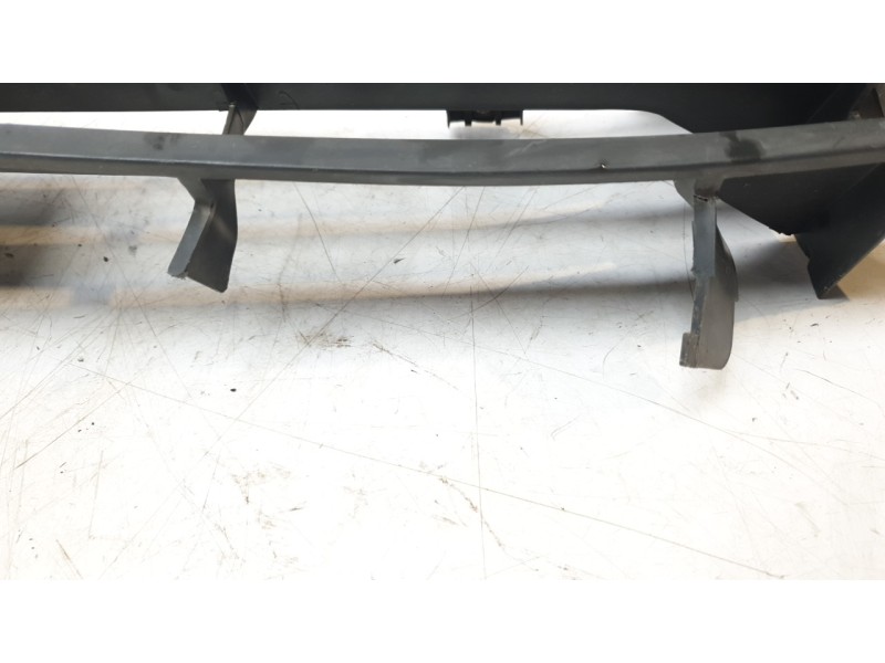 Recambio de rejilla delantera para citroën c15 furgoneta/monovolumen (vd_) 1.8 d referencia OEM IAM 9612999177  