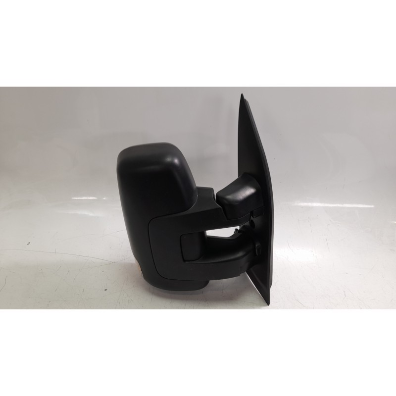 Recambio de retrovisor derecho para iveco daily furgón 2.3 diesel referencia OEM IAM   