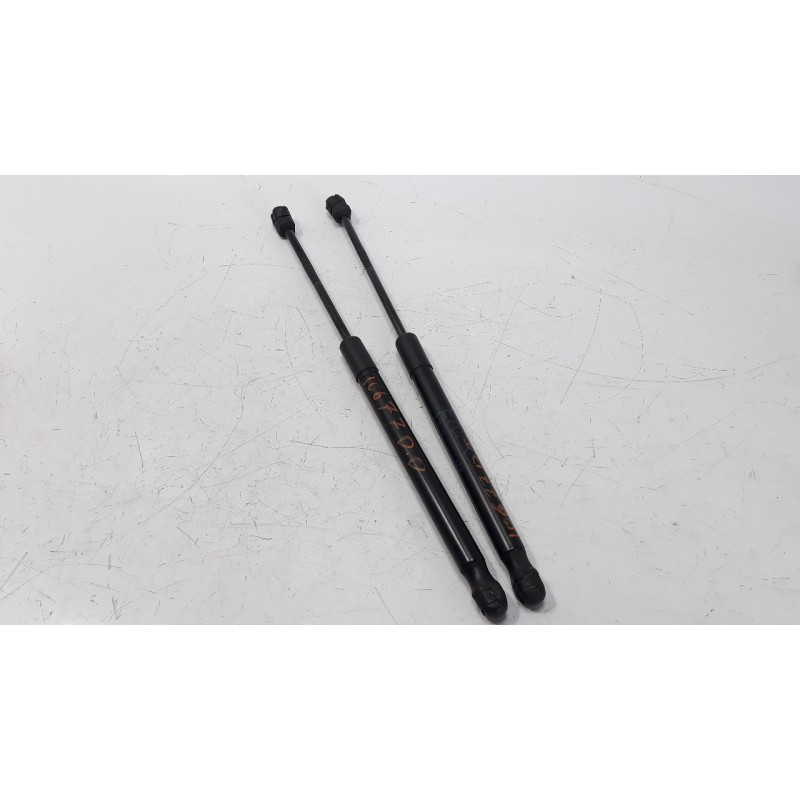 Recambio de amortiguadores capo para bmw x5 (e70) 3.0 turbodiesel cat referencia OEM IAM 51327148346  