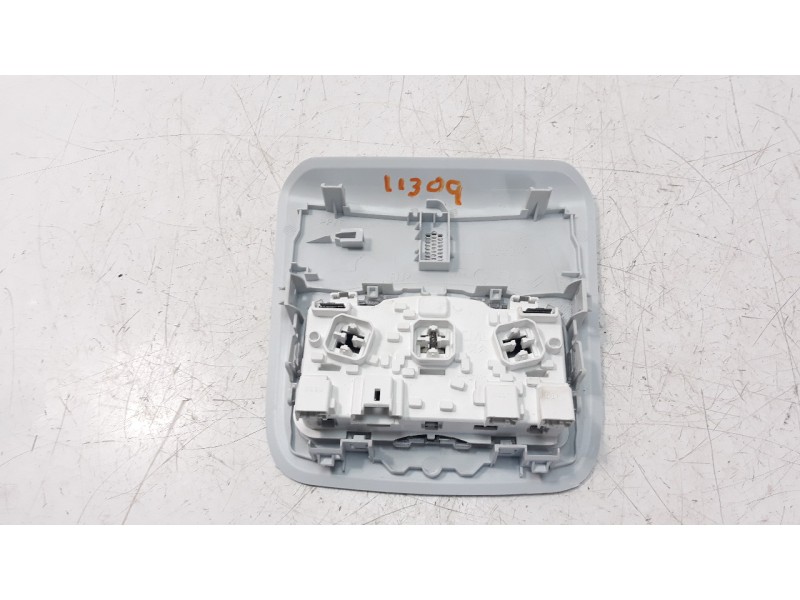 Recambio de luz interior para peugeot 208 1.2 12v vti referencia OEM IAM 96754056PR  