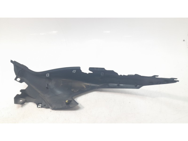 Recambio de moldura para yamaha tmax tmax referencia OEM IAM BBW2172100P4  