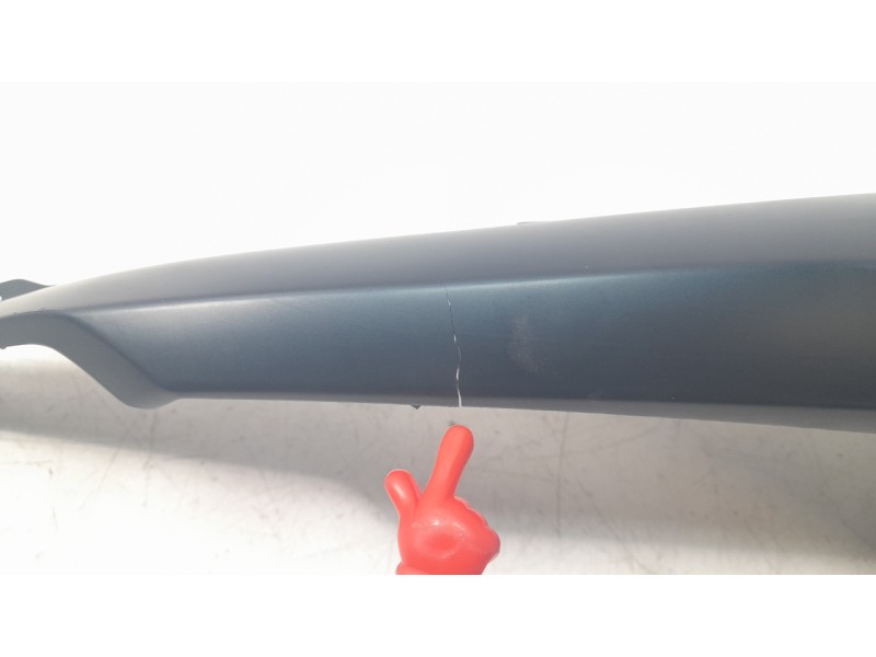 Recambio de moldura para yamaha tmax tmax referencia OEM IAM BBW2172100P4  