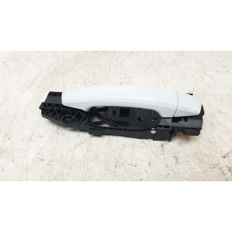 Recambio de maneta exterior delantera izquierda para audi a1 sportback (gba) 30 tfsi referencia OEM IAM 8V0837205A  