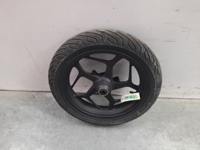 Recambio de llanta delantera para honda pcx 125 referencia OEM IAM 44650K1YJ50ZA  