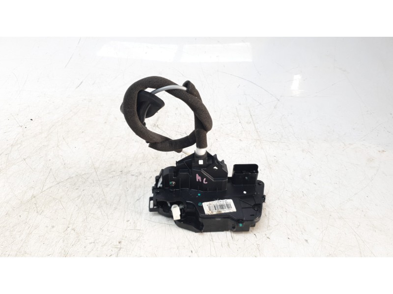 Recambio de cerradura puerta trasera izquierda para byd atto 3 ev referencia OEM IAM SC2EM6205200  