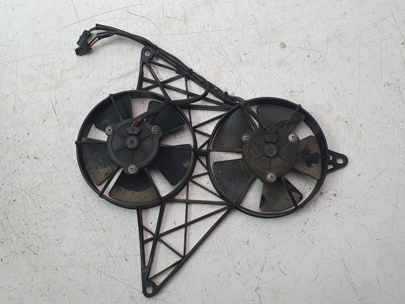 Recambio de electroventilador para harley-davidson vrsc referencia OEM IAM 022749  