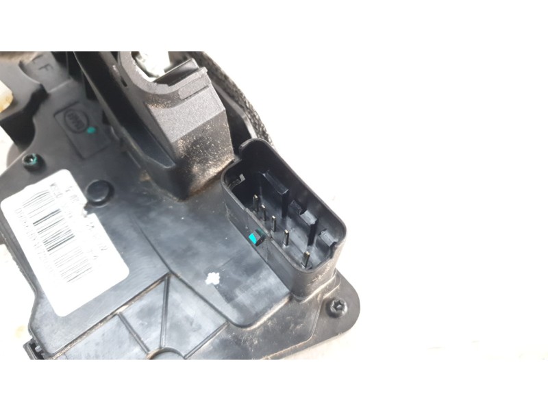 Recambio de cerradura puerta delantera izquierda para byd atto 3 ev referencia OEM IAM SC2EM6105200  