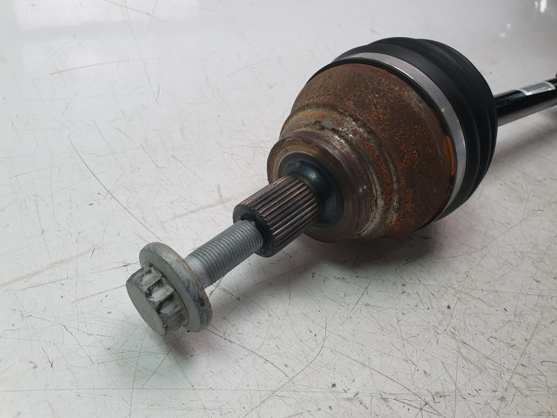 Recambio de transmision delantera derecha para seat ateca (khp) style xm referencia OEM IAM 5Q3407272A  