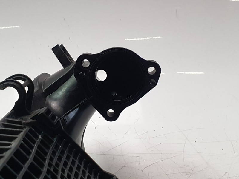 Recambio de colector admision para seat ibiza v (kj1, kjg) 1.0 tsi referencia OEM IAM   