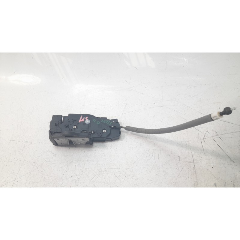 Recambio de cerradura puerta delantera derecha para mercedes-benz cla-klasse (bm 118) cla 250 e (118.385) referencia OEM IAM A17