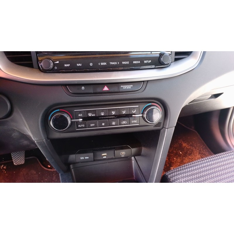 Recambio de mando climatizador para kia xceed 1.0 t-gdi 74 kw (100 cv) referencia OEM IAM   