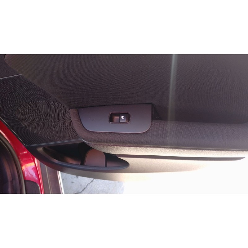 Recambio de mando elevalunas trasero derecho para kia xceed 1.0 t-gdi 74 kw (100 cv) referencia OEM IAM   