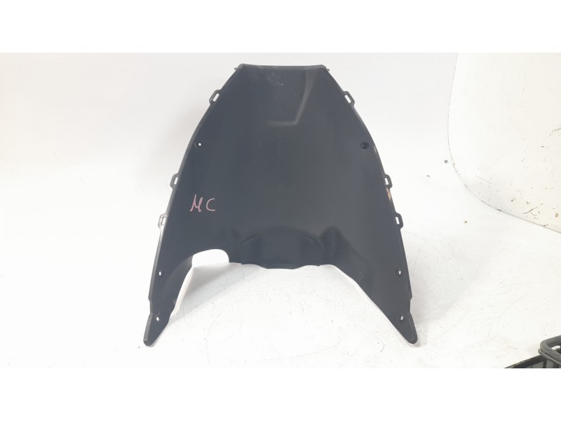 Recambio de moldura para honda pcx pcx 125 (jk05) referencia OEM IAM 64521K1ZJ100  
