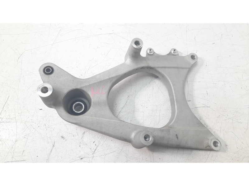 Recambio de basculante para honda pcx pcx 125 (jk05) referencia OEM IAM 52100K1YD10  
