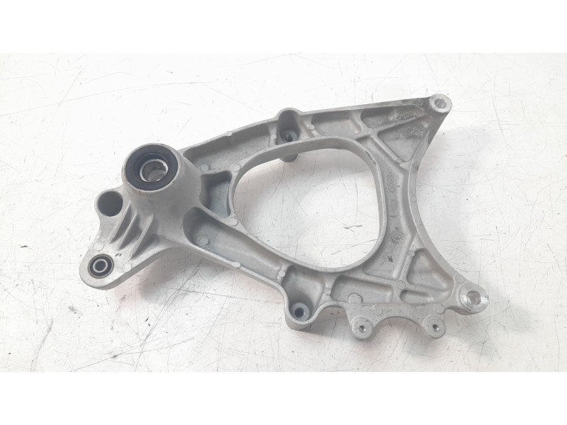 Recambio de basculante para honda pcx pcx 125 (jk05) referencia OEM IAM 52100K1YD10  