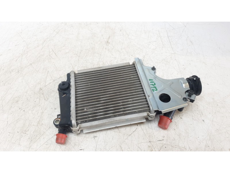 Recambio de radiador agua para honda pcx 125 pcx 125 referencia OEM IAM 19100K25N00  