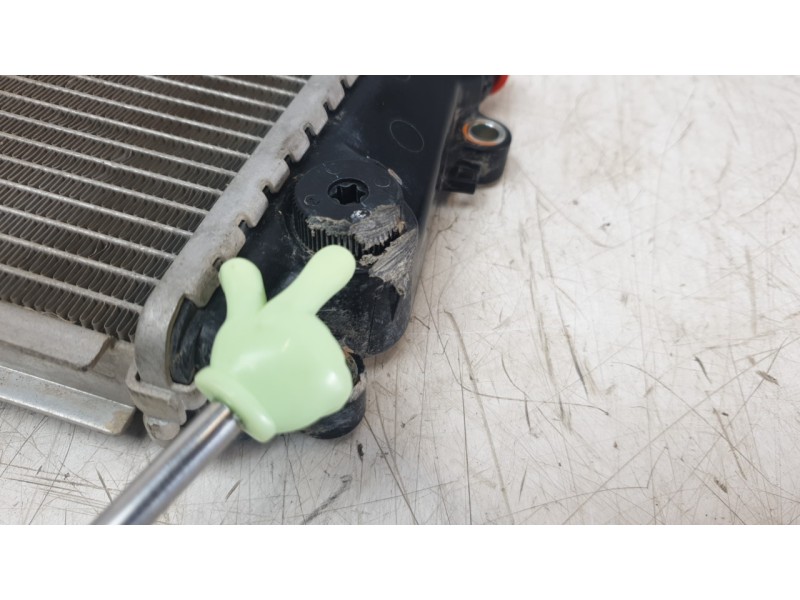 Recambio de radiador agua para honda pcx 125 pcx 125 referencia OEM IAM 19100K25N00  