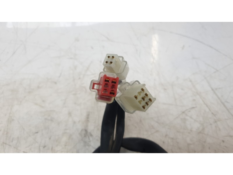 Recambio de piña luces izquierda para honda pcx 125 pcx 125 referencia OEM IAM 35200K1YD12  