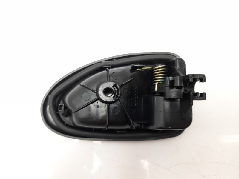 Recambio de maneta interior delantera izquierda para renault clio ii fase i (b/cbo) referencia OEM IAM 77004155974 106193154 106