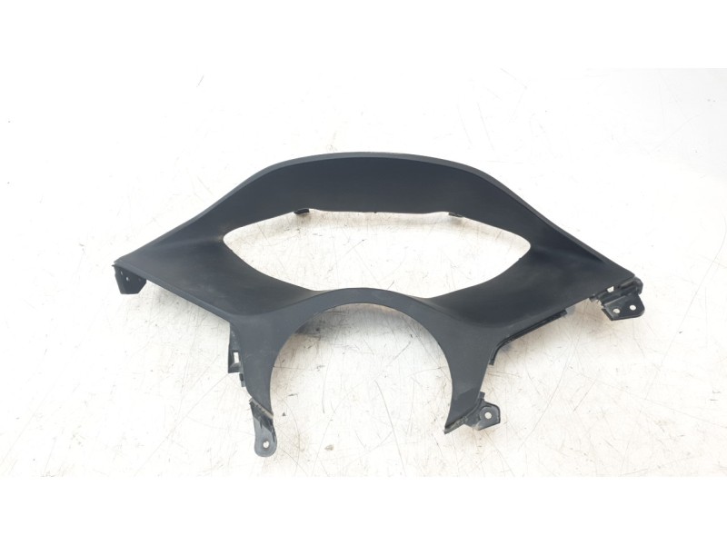 Recambio de moldura para honda pcx 125 pcx 125 referencia OEM IAM 64337K1ZJ100  