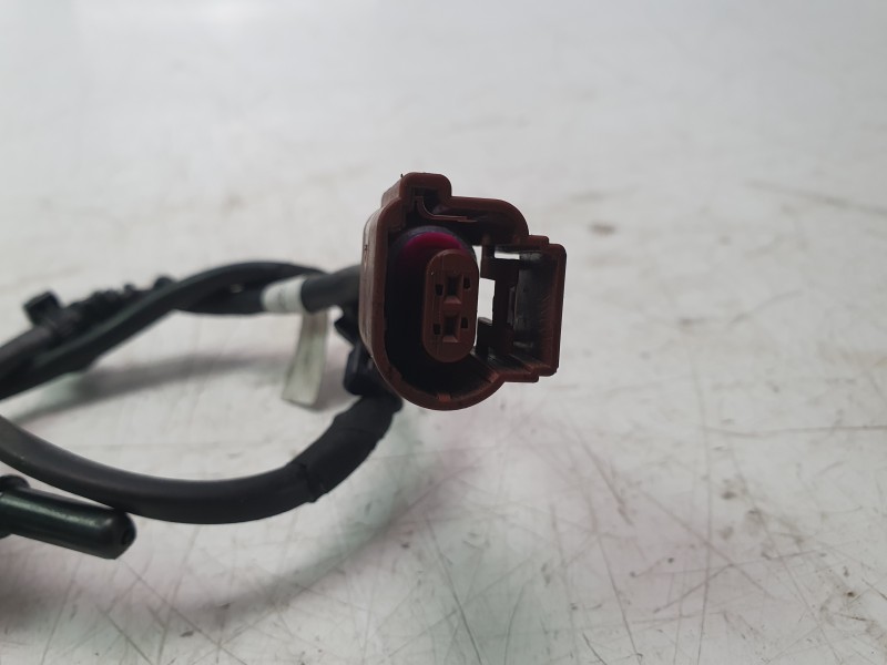 Recambio de inyector para seat leon sportstourer (kl8, kld) 2.0 tdi referencia OEM IAM 05L131113Q 0444025159 